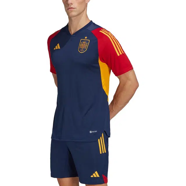 adidas VT