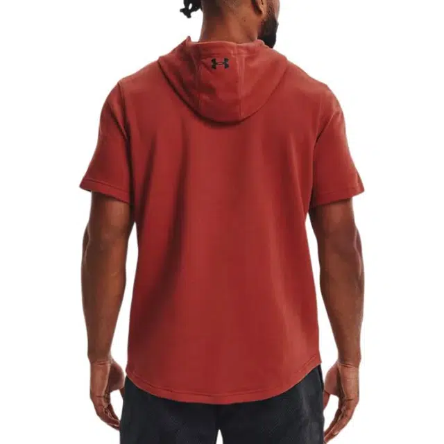 Under Armour T