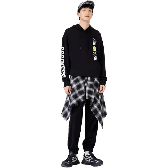森马 印花字母拼接假两件连帽长袖卫衣 男款
