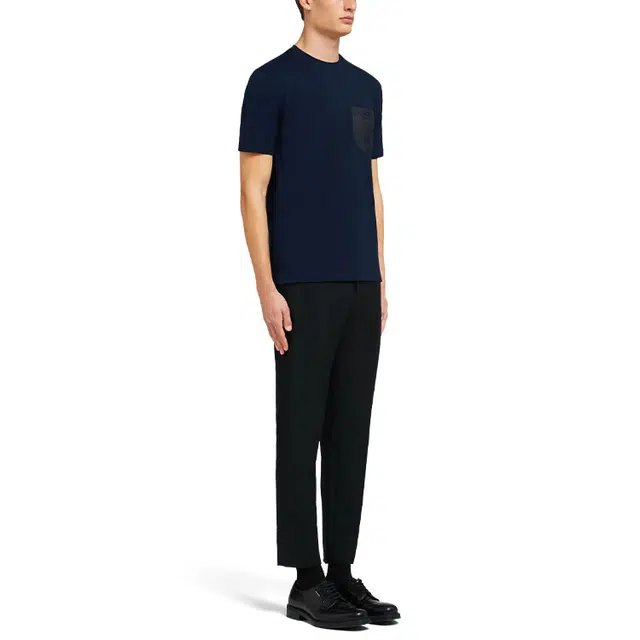 PRADA T