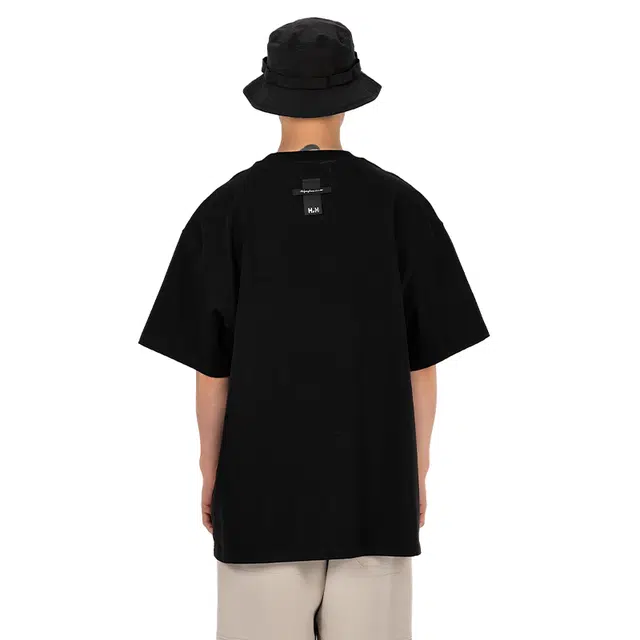 halfwayhouse T