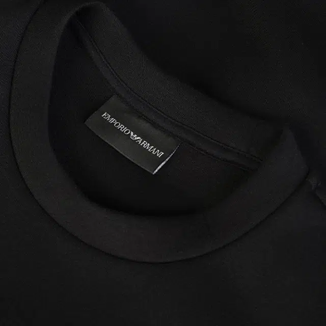 EMPORIO ARMANI Logo