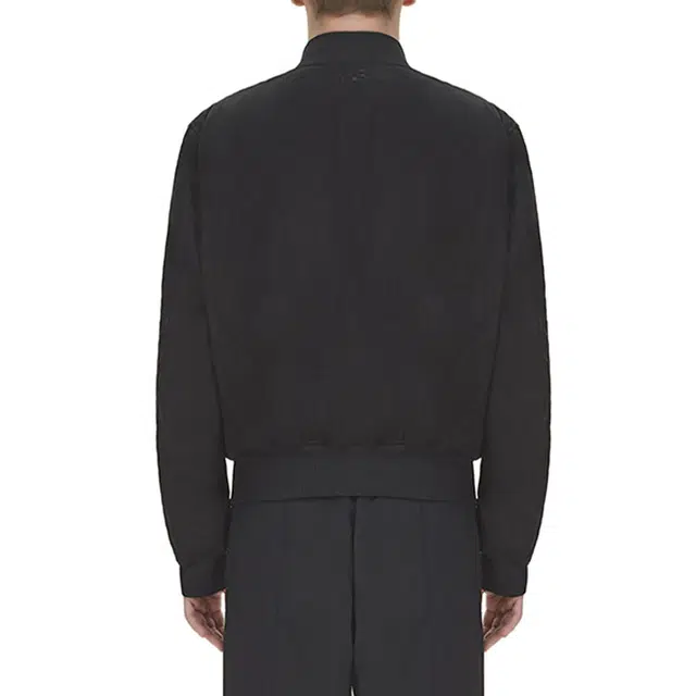 Y-3 bomber