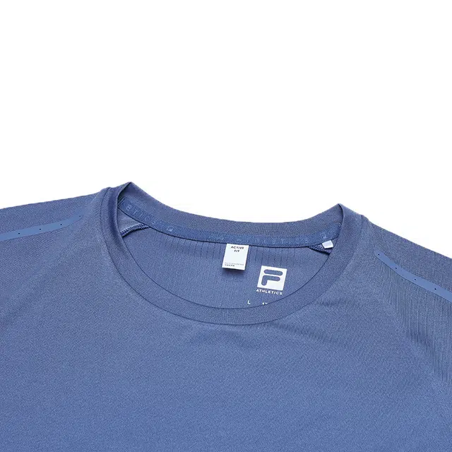 FILA T