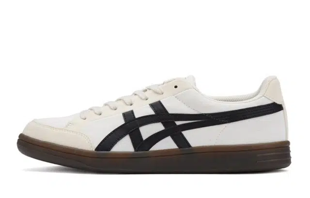 Onitsuka Tiger Advanti 811
