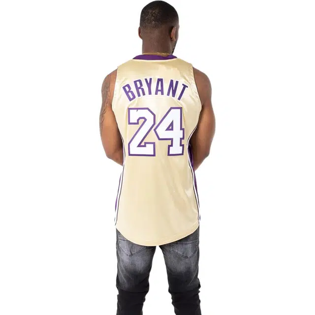 Mitchell Ness Authentic AU 96-16 24