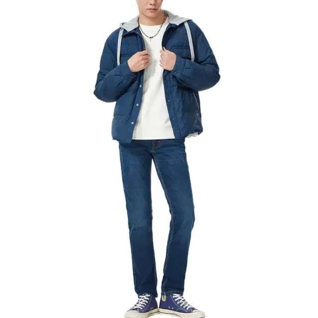 Levis