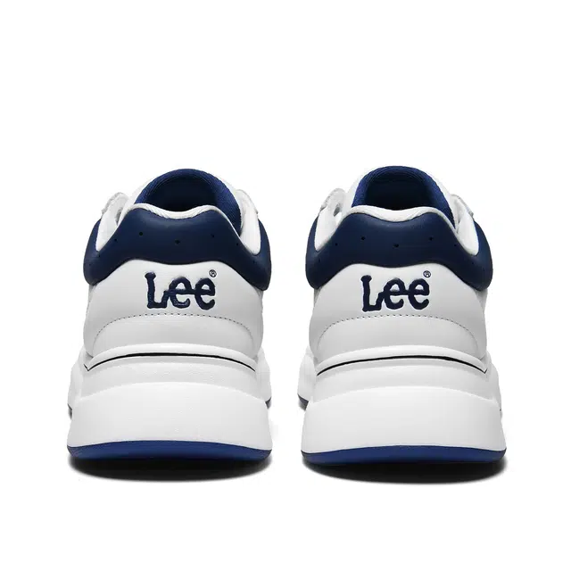 Lee