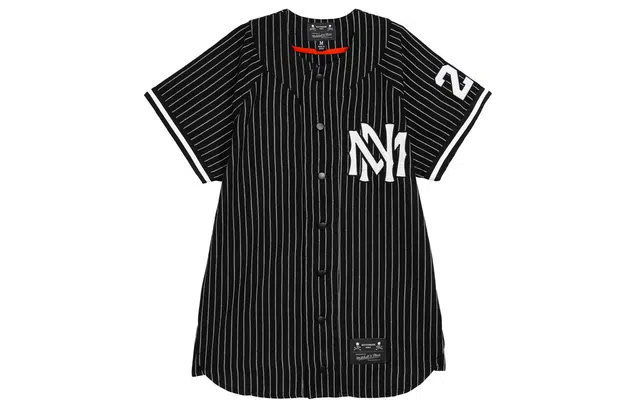 Mitchell Ness x MASTERMIND FW22 LogoT
