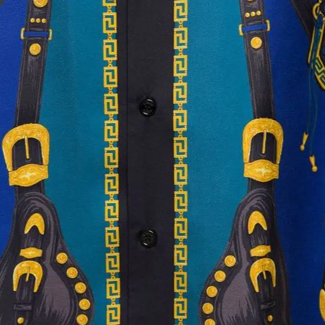 VERSACE