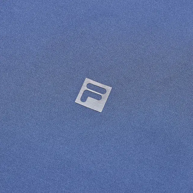 FILA T