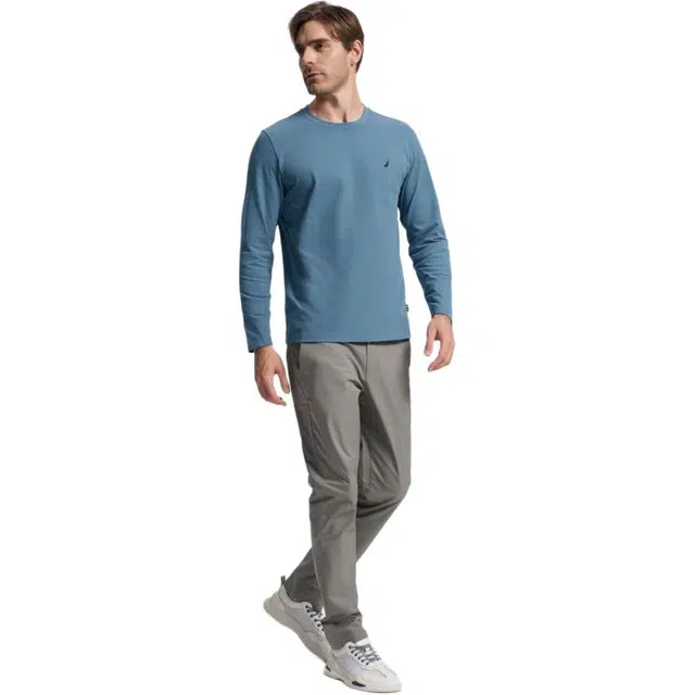 nautica white sail T