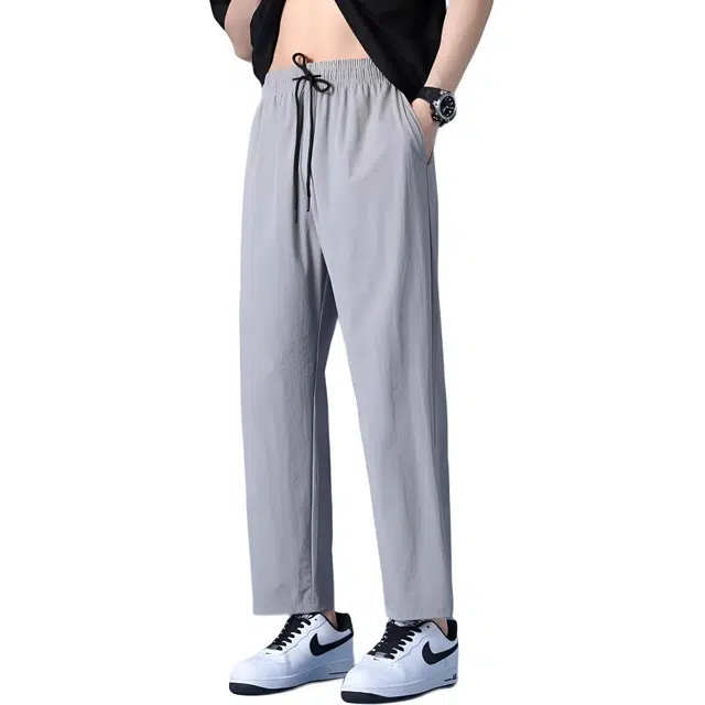 巴塞罗那足球俱乐部  纯色简约美式速干透气舒适梭织柔软透气高街嘻哈学院风基础针织百搭垂感弹力户外系带松紧直筒大码宽松中腰九分休闲裤 男女同款