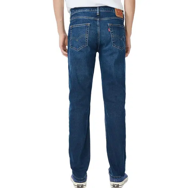 Levis