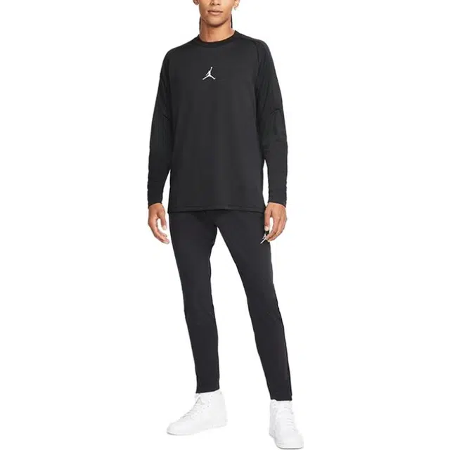 Jordan DRI-FIT LogoT