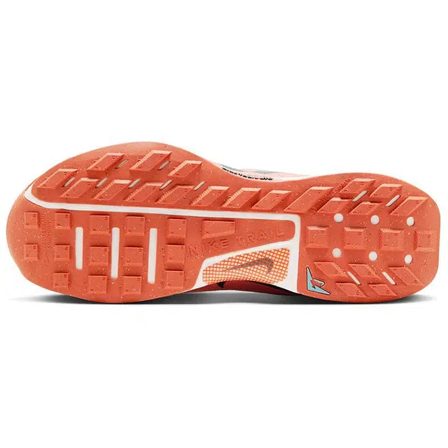 Nike Juniper Trail 3
