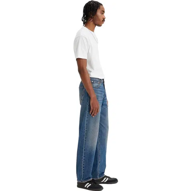 Levis