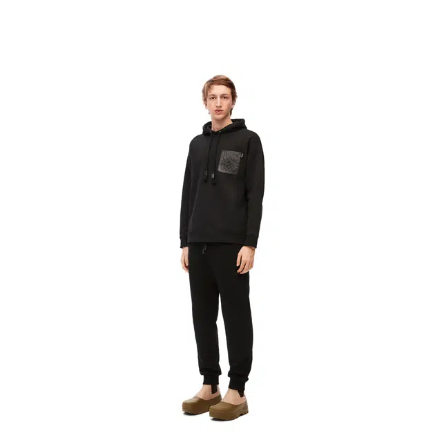 LOEWE 23