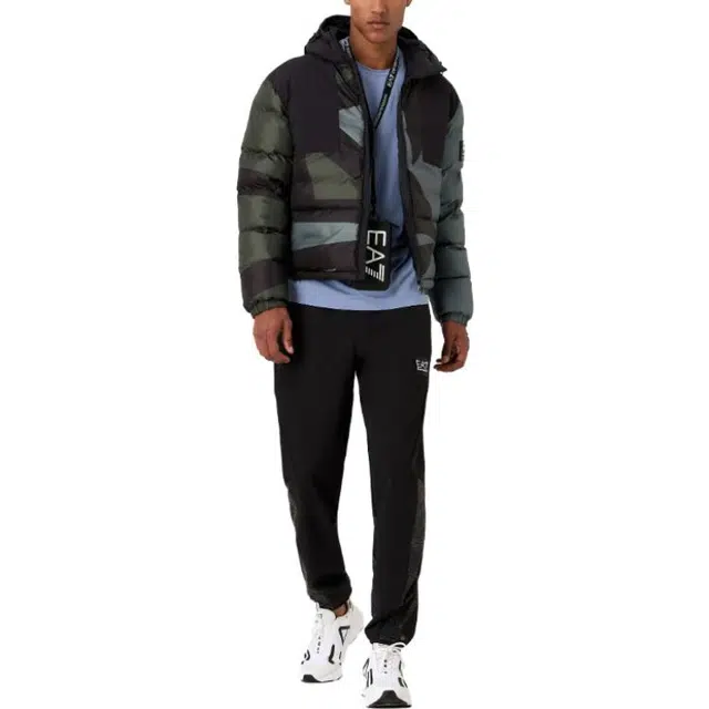 EMPORIO ARMANI EA7