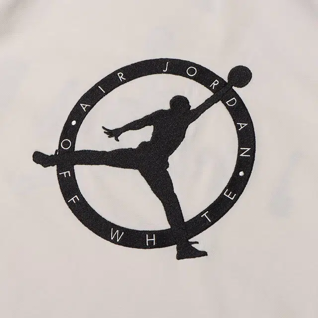 Jordan x OFF-WHITE LogoT