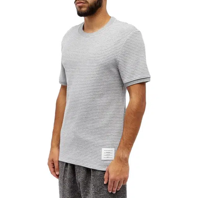 THOM BROWNE T
