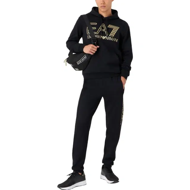 EMPORIO ARMANI FW23 EA7 Logo