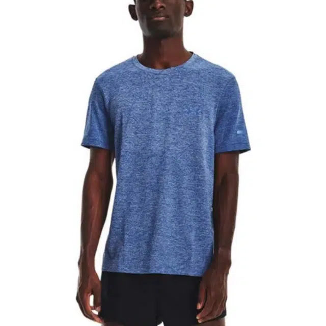 Under Armour T