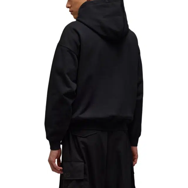 Y-3