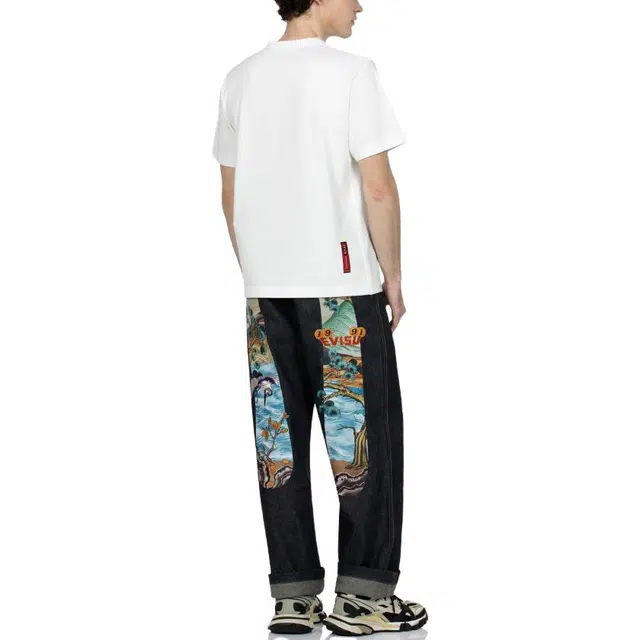 EVISU