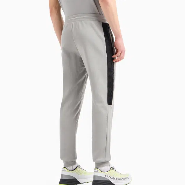 EMPORIO ARMANI EA7 SS24 Logo