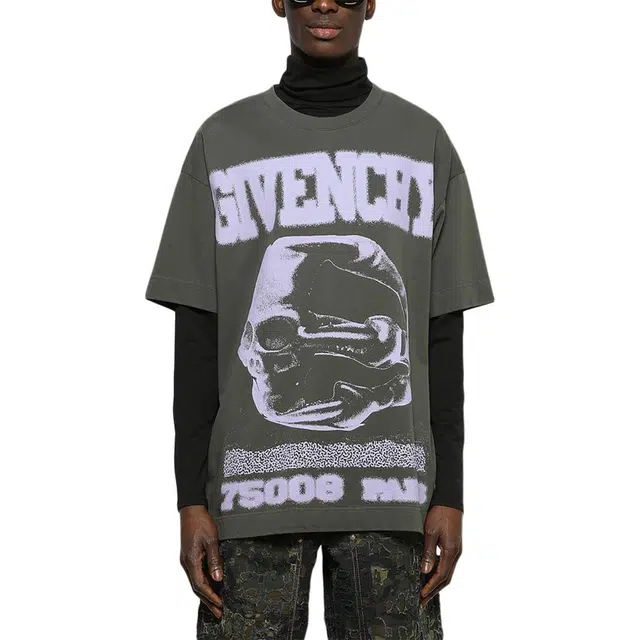 GIVENCHY SS23 T