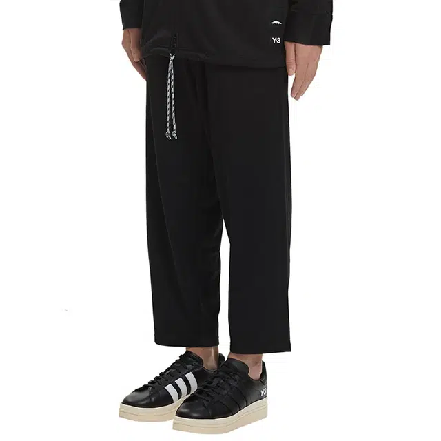 Y-3
