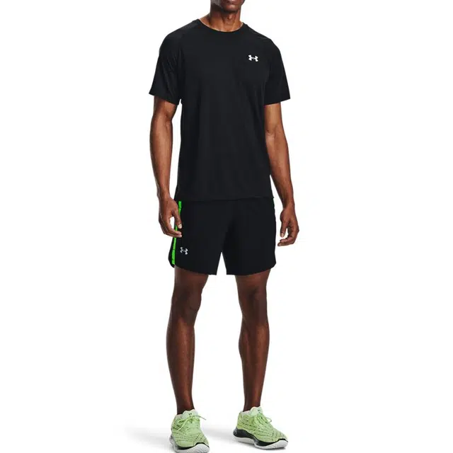 Under Armour T