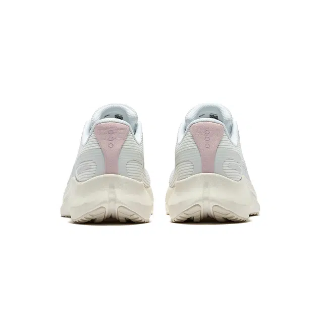 Saucony TIDE 2