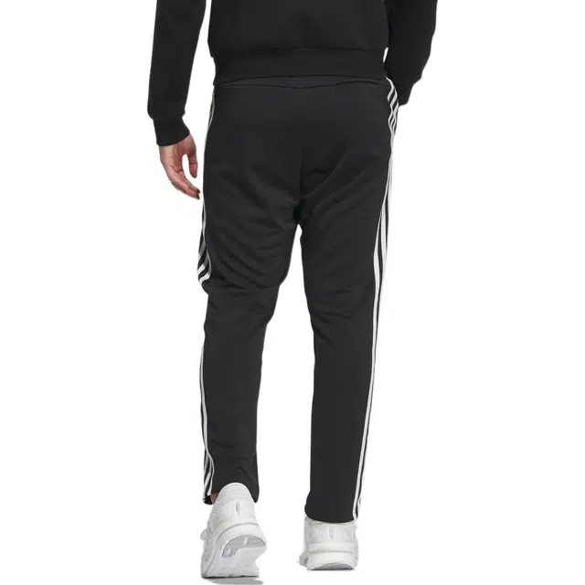 adidas Logo