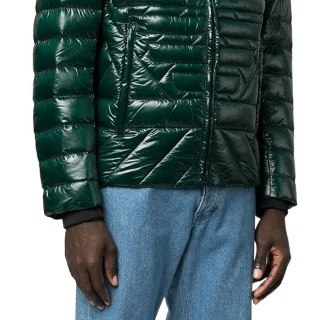 EMPORIO ARMANI FW22