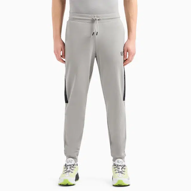EMPORIO ARMANI EA7 SS24 Logo