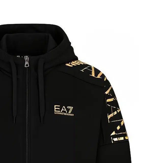 EMPORIO ARMANI EA7