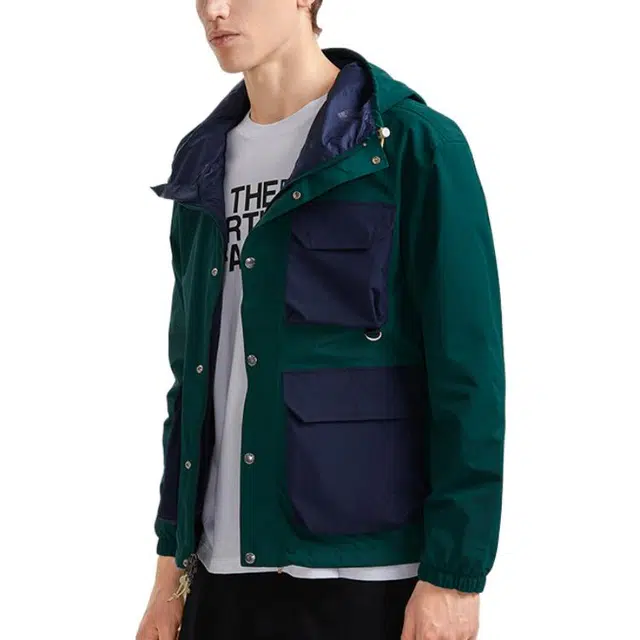 THE NORTH FACE