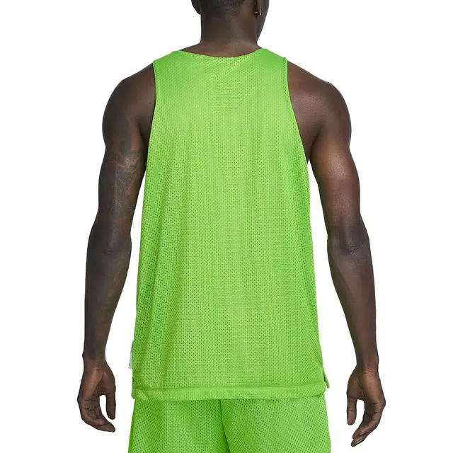 Nike Dri-FIT Standard Issue