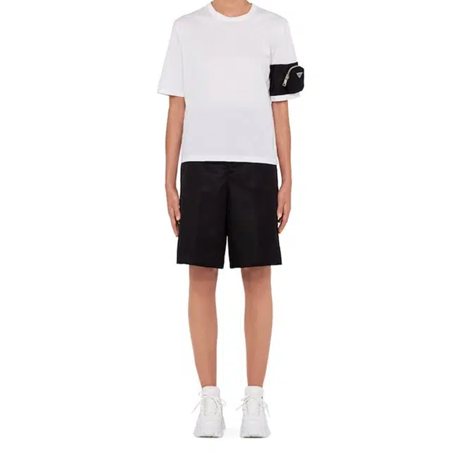 PRADA T