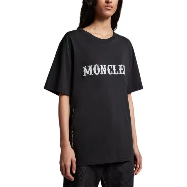 Moncler FW22 T