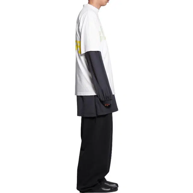 Balenciaga T