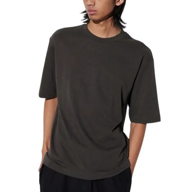 UNIQLO SS24 U T