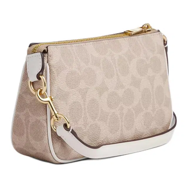 COACH Nolita 19