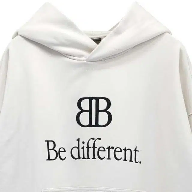 Balenciaga FW22 Logo