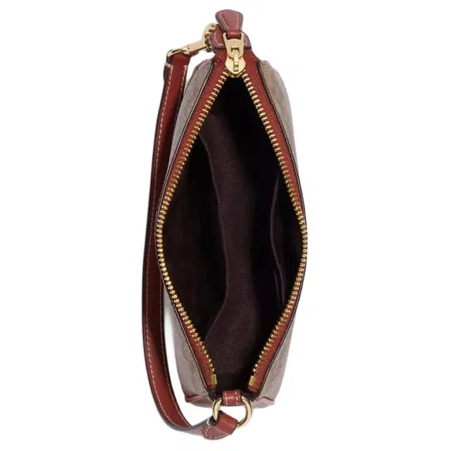 COACH Nolita 19