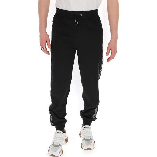 Givenchy Logo