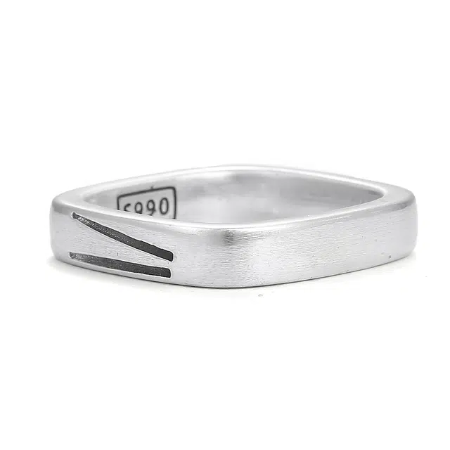 S990