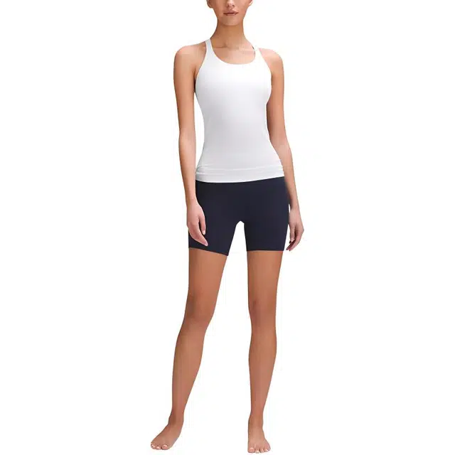 lululemon Ebb to Street